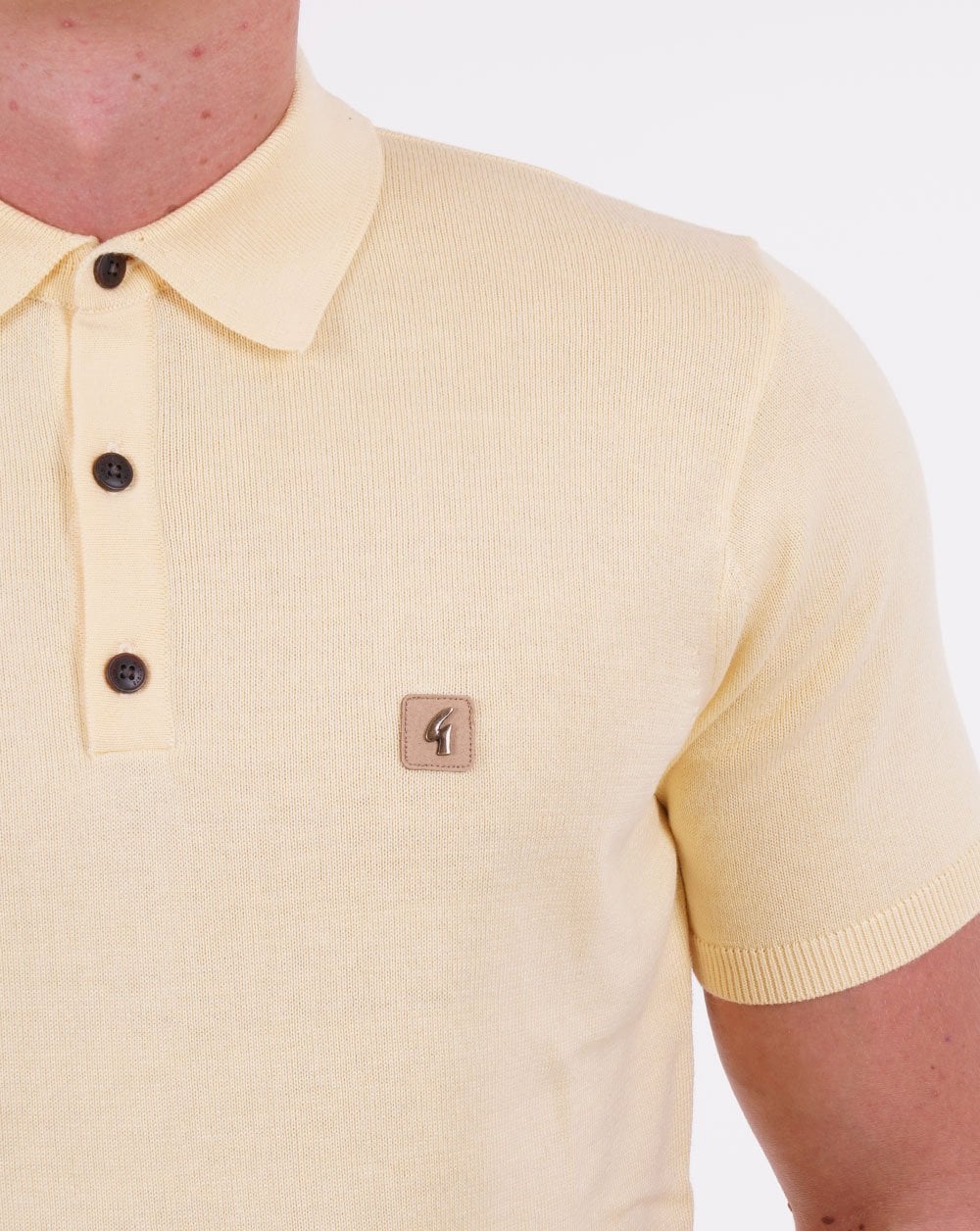 Gabicci Vintage Jackson Knitted Polo Lemon - Image 3