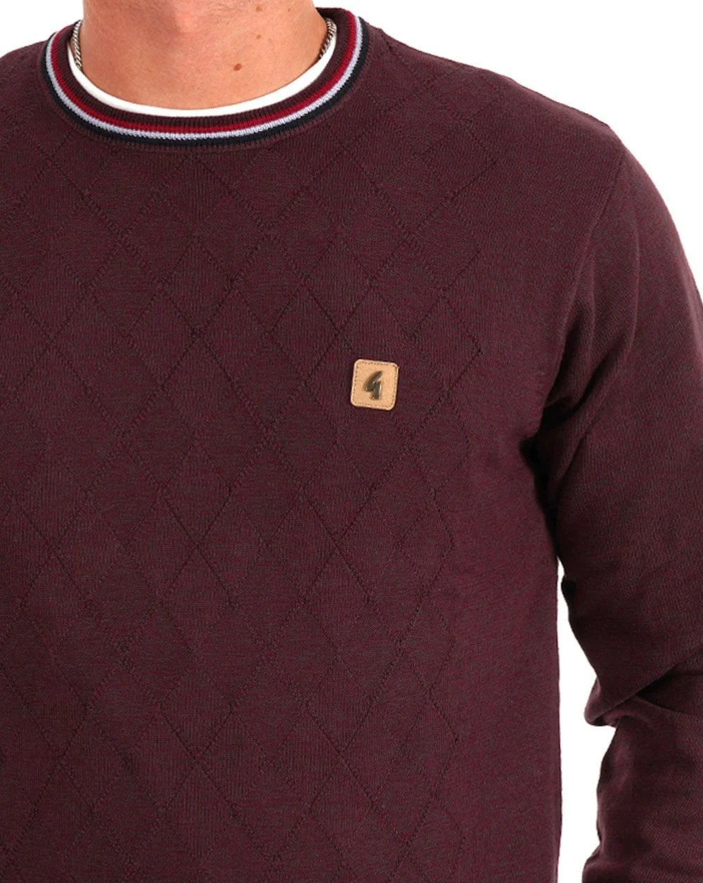 Gabicci Vintage Marlon Knitted Jumper Berry - Image 2