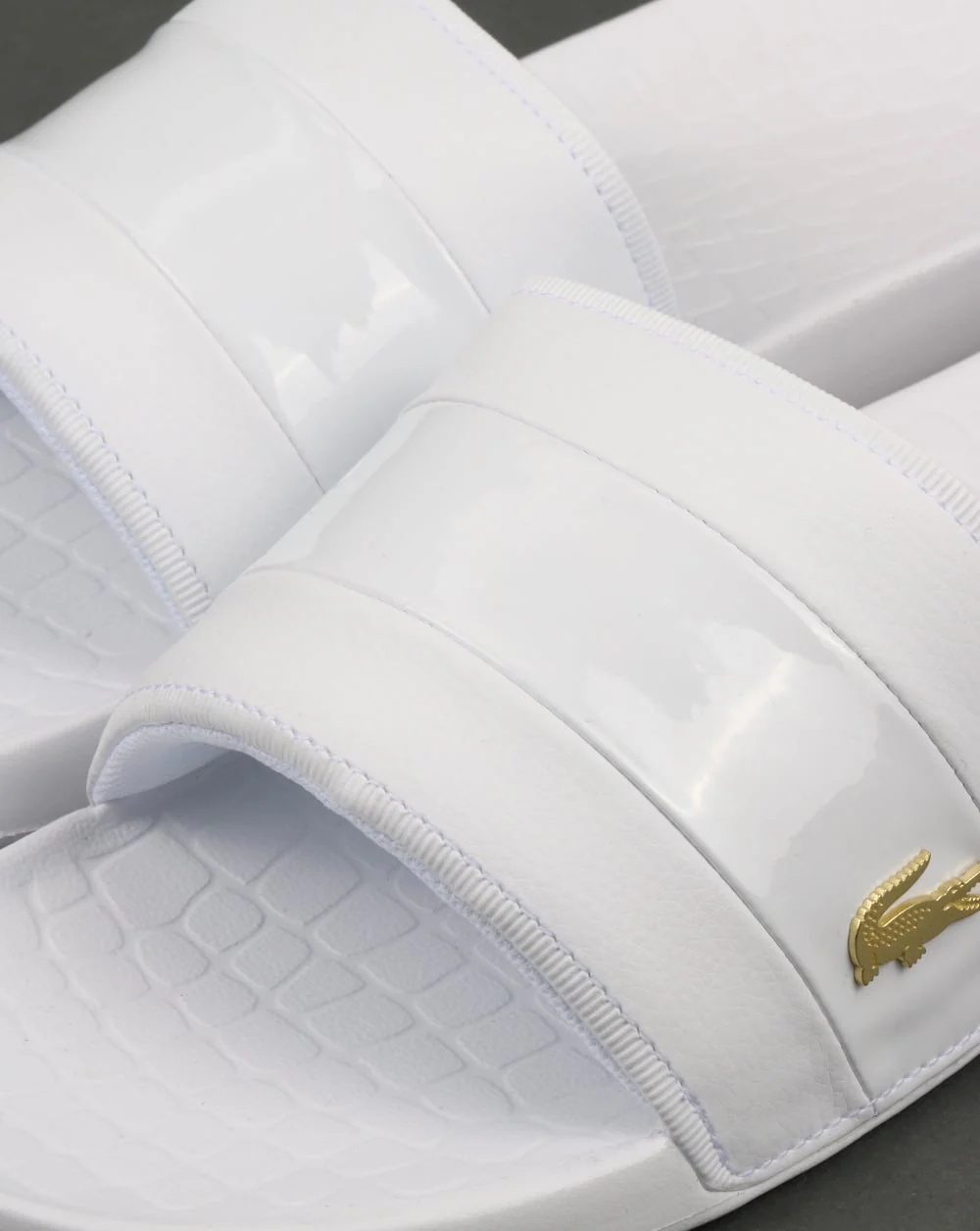 Lacoste Fraisier Sliders White/Gold - Image 2