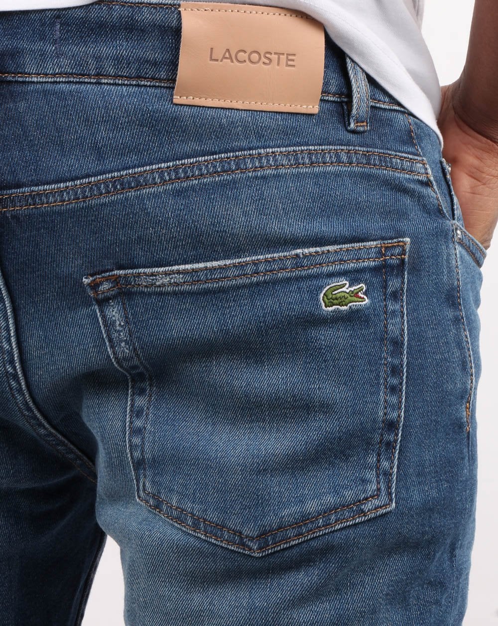 Lacoste Jeans Washed Deep Medium - Image 4