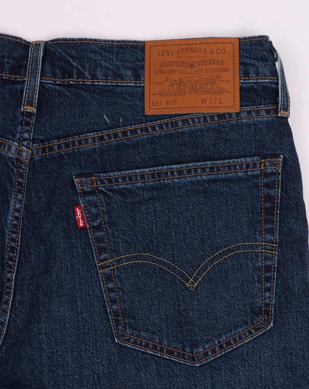 Levis 405 Standard Short Vintage Wash - Image 2