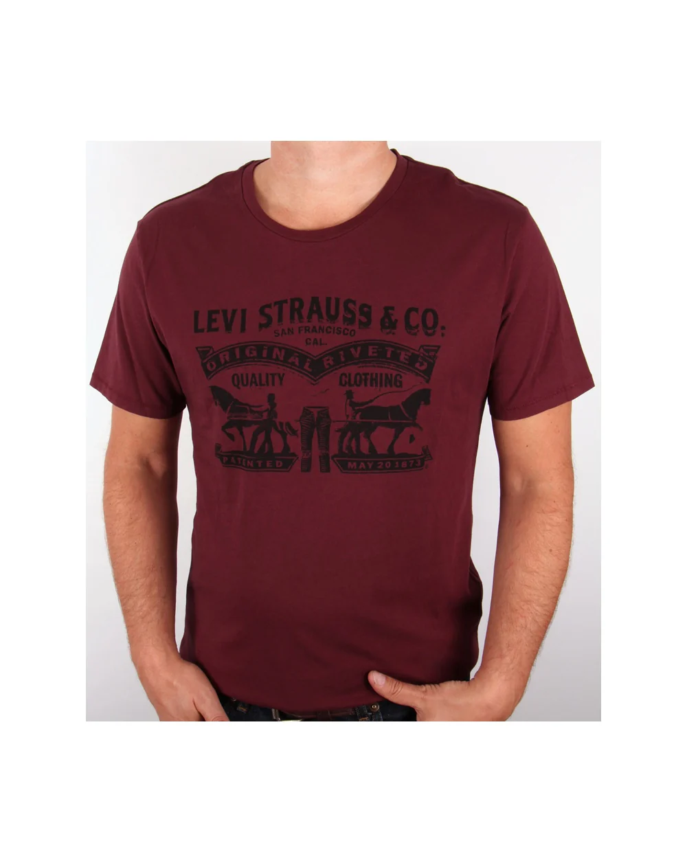 Levis Strauss & Co Logo T Shirt Burgundy