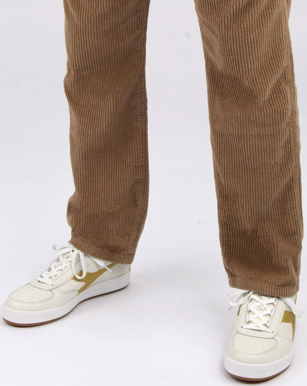 Lois Dallas Straight Jumbo Cords Dark Sand - Image 4