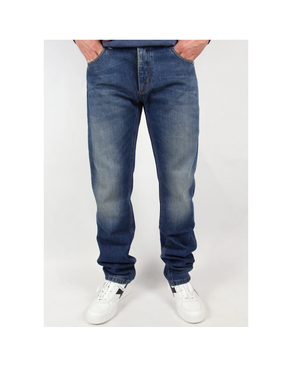 Lois Santiago Regular Taper Fit Jeans Vintage Wash