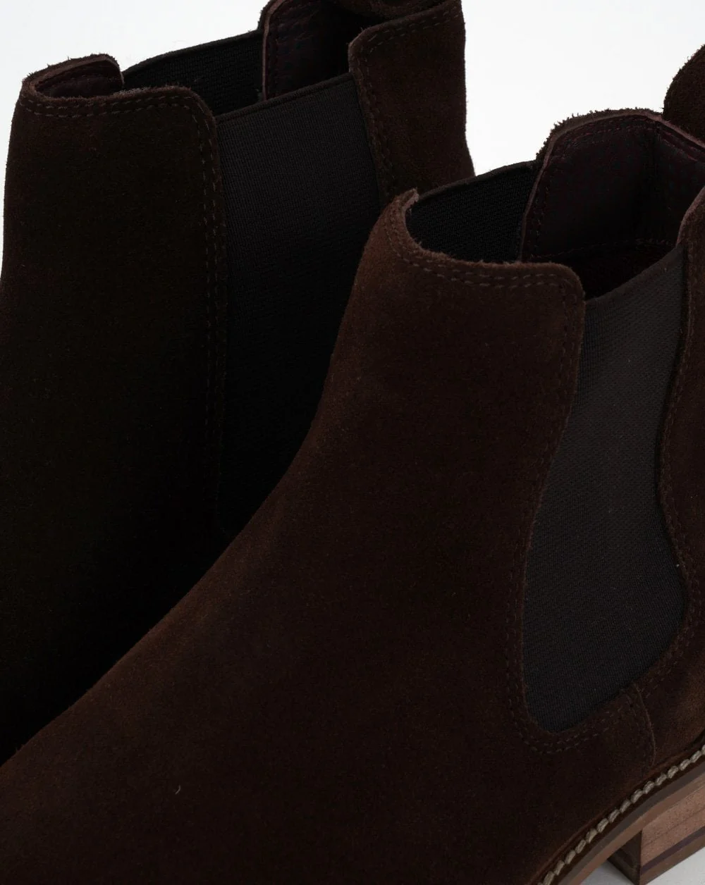 London Brogues Suede Chelsea Boot in Brown - Image 2