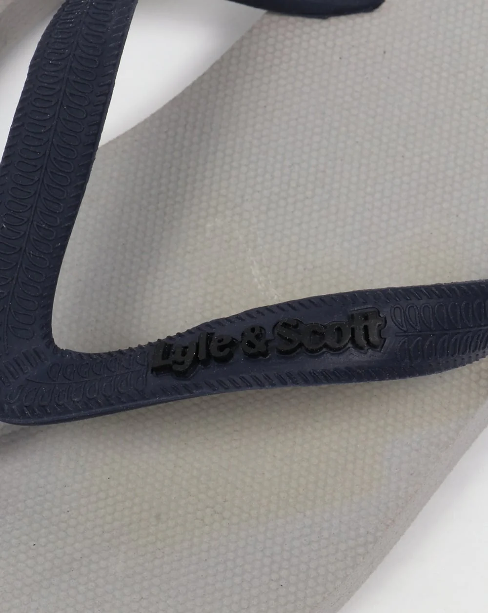 Lyle And Scott Brora Flip Flop Aluminium Grey - Image 2