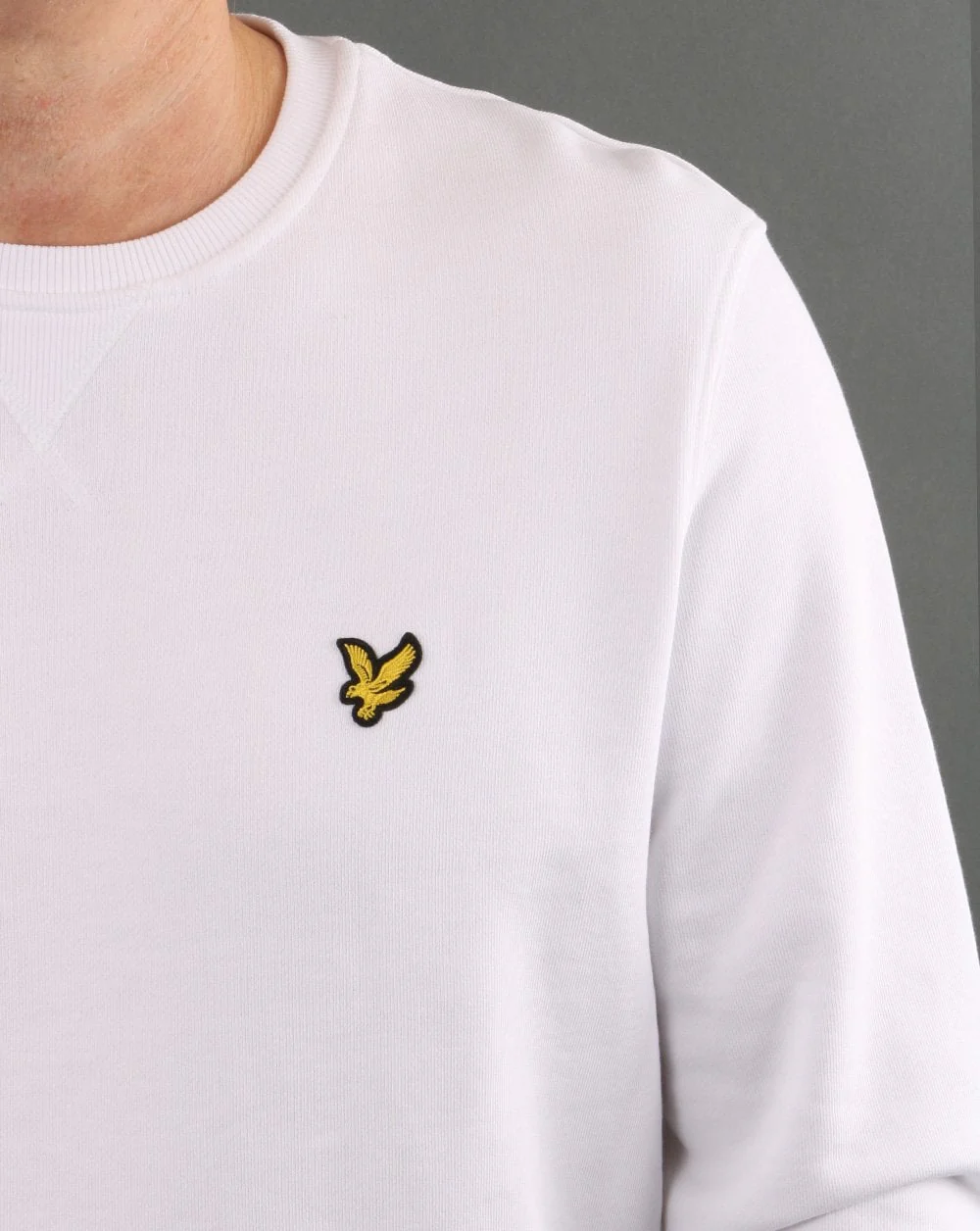 Lyle And Scott Crew Neck Sweatshirt White - Image 2