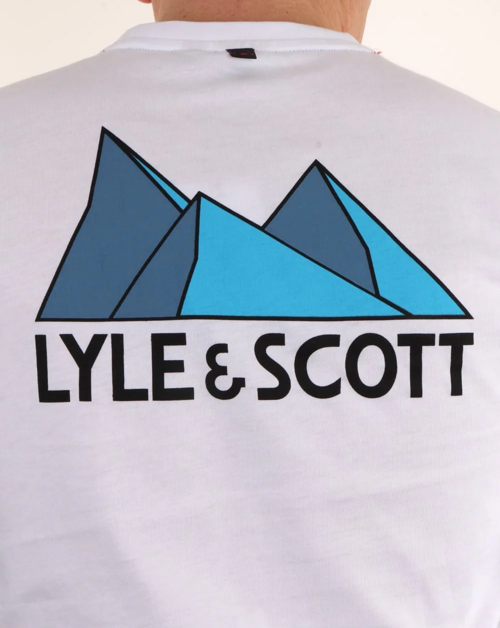 Lyle And Scott Mcgowan Long Sleeve Graphic T Shirt White - Image 4