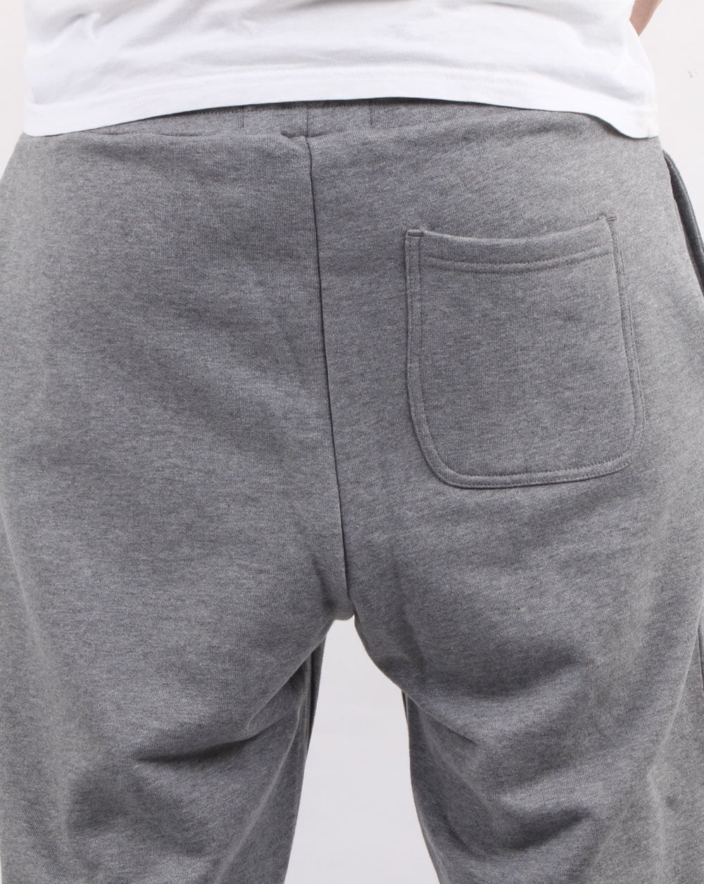 Lyle And Scott Slim Sweat Pant Mid Grey Marl - Image 4