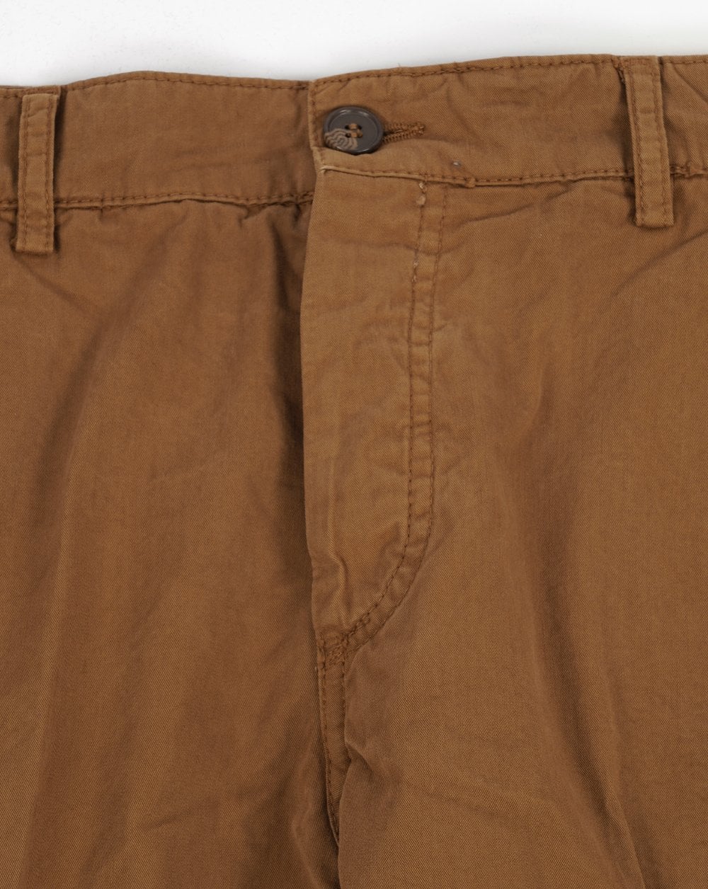 Lyle & Scott Cargo Short Dark Tan - Image 3