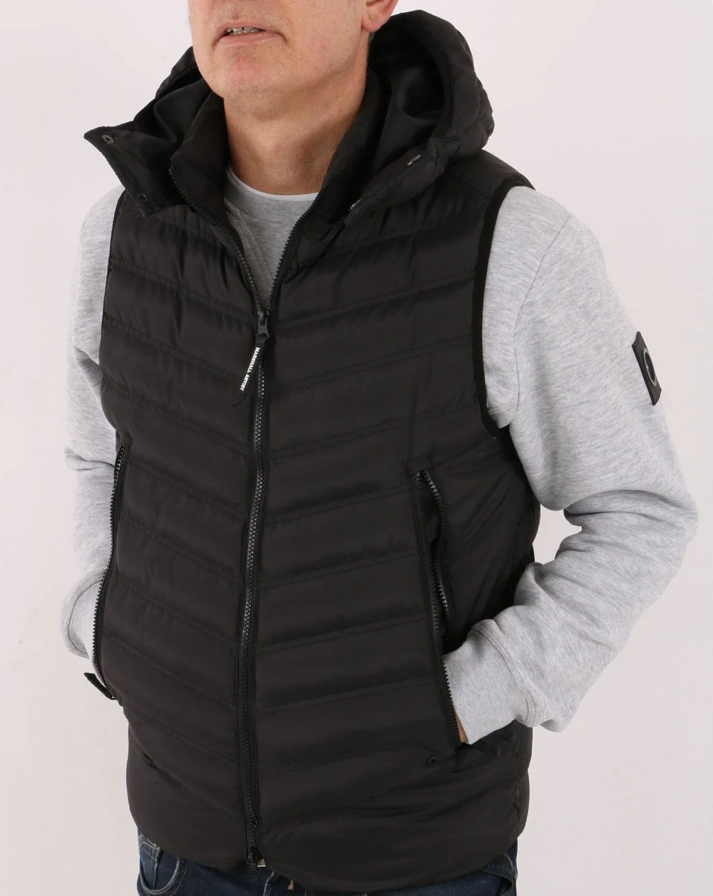 Marshall Artist Takeda Hooded Gilet Black - Image 3