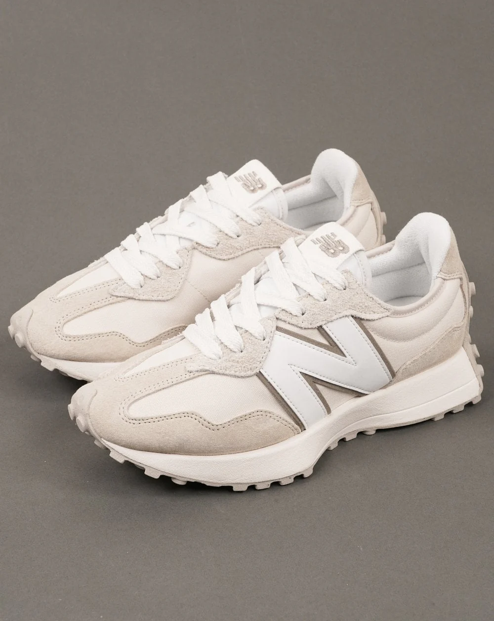 New Balance 327 Trainer Timberwolf/White - Image 2