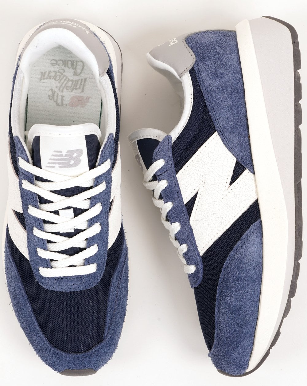 New Balance 370 Trainers Navy/Sea Salt - Image 4