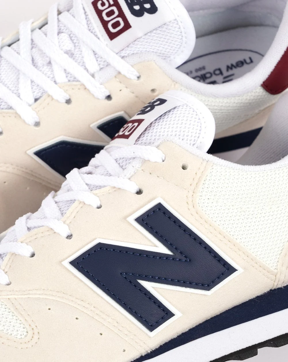 New Balance 500 Trainer Off White/Navy/Burgundy - Image 3