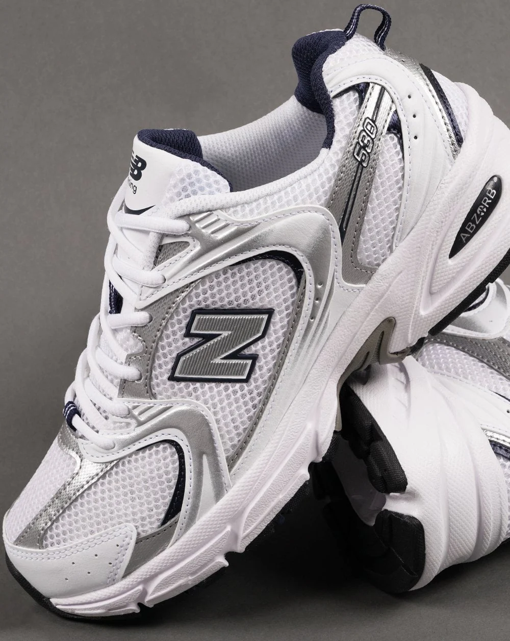 New Balance 530 Trainers White