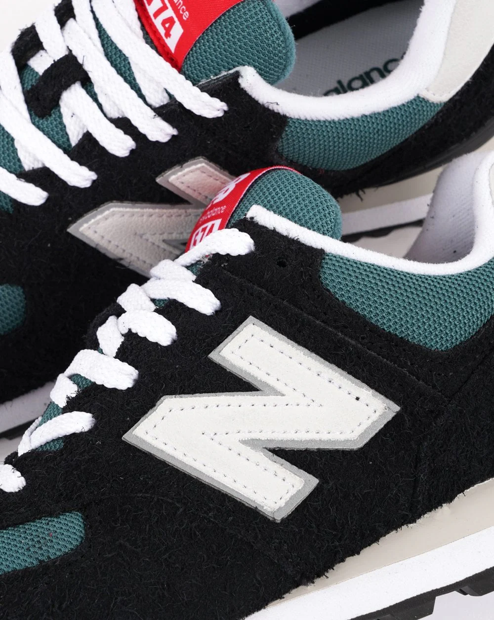 New Balance 574 Trainer Black/Blue - Image 3
