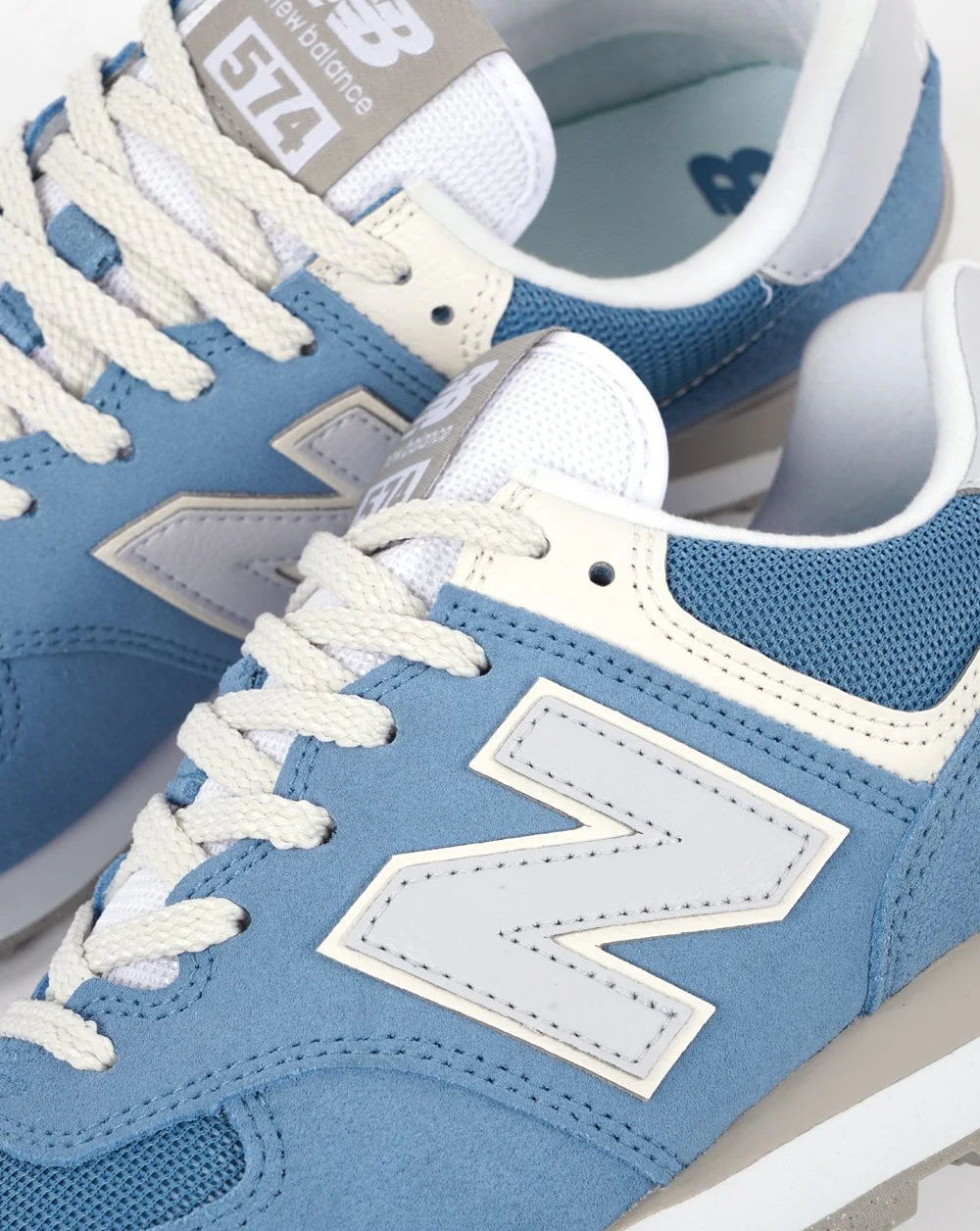New Balance 574 Trainer Heron Blue - Image 3