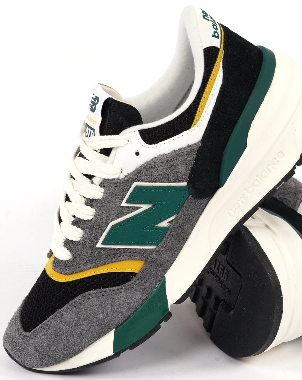 New Balance 997R Trainer Black/Grey - Image 2