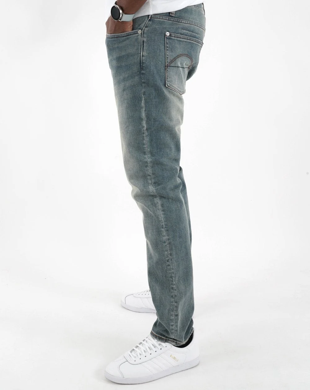 Pretty Green Elwood Slim Fit Jeans Light Wash - Image 2