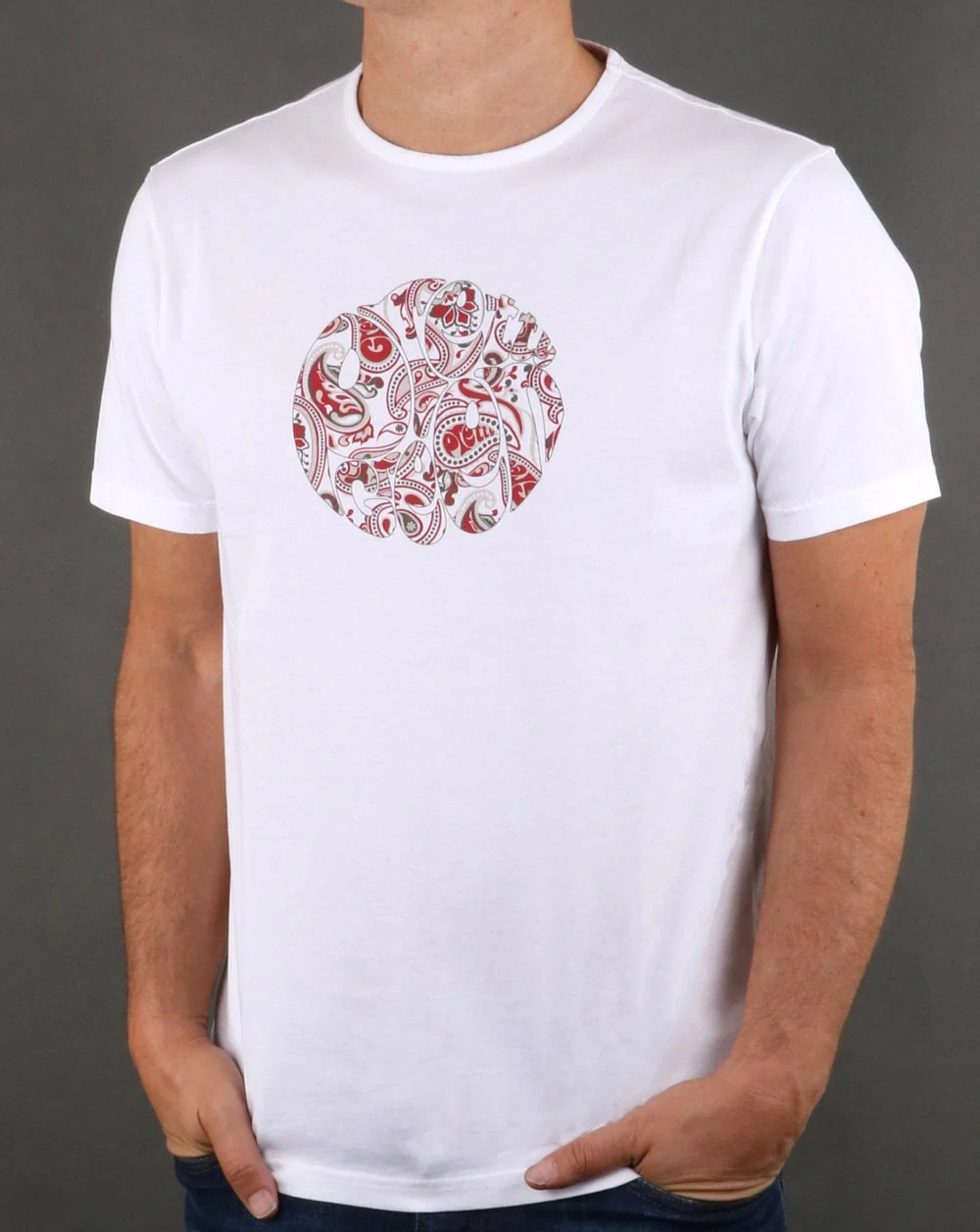 Pretty Green Thornley Paisley Logo T Shirt White/red