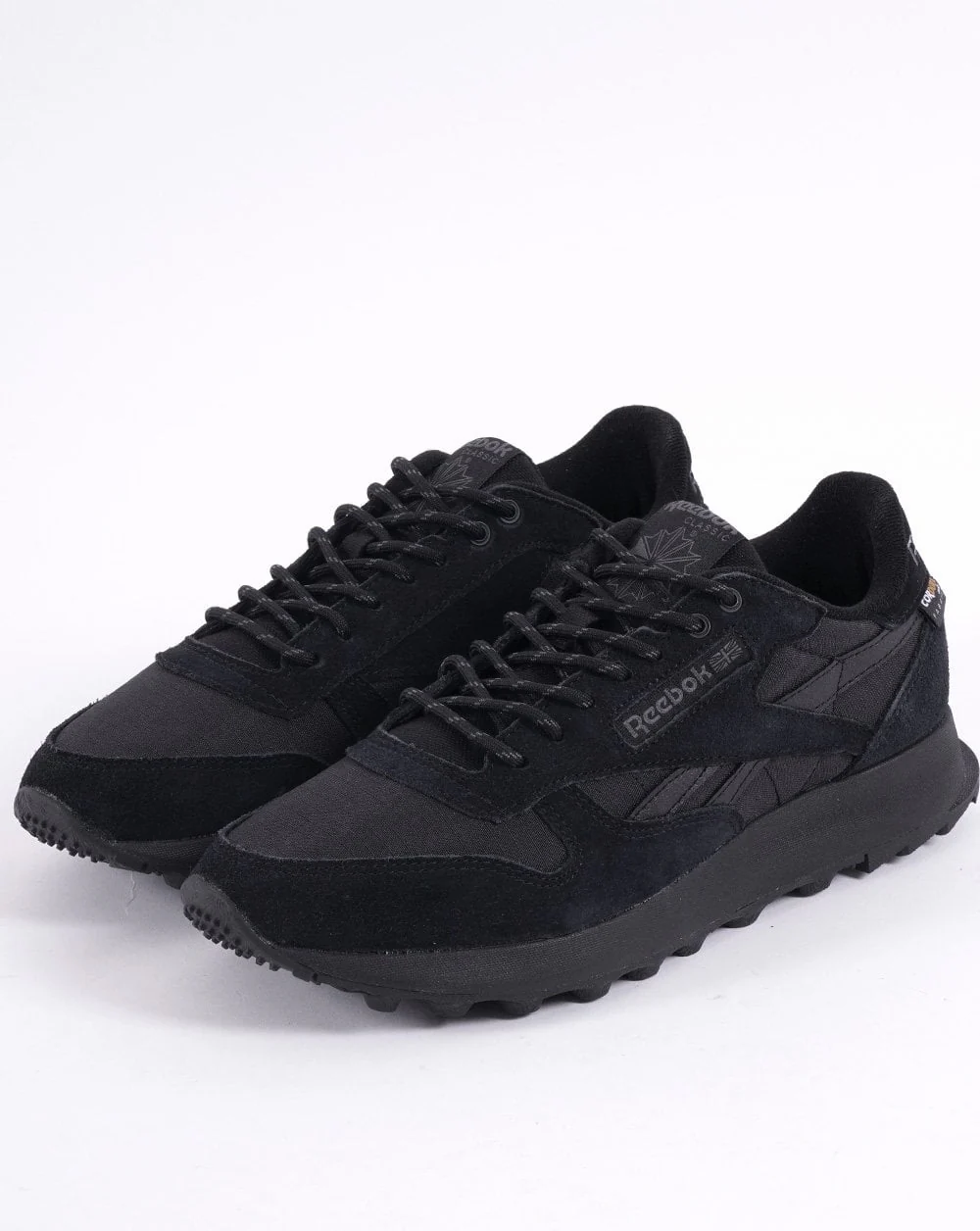 Reebok Classic Cordura Winterized Trainers Black - Image 2