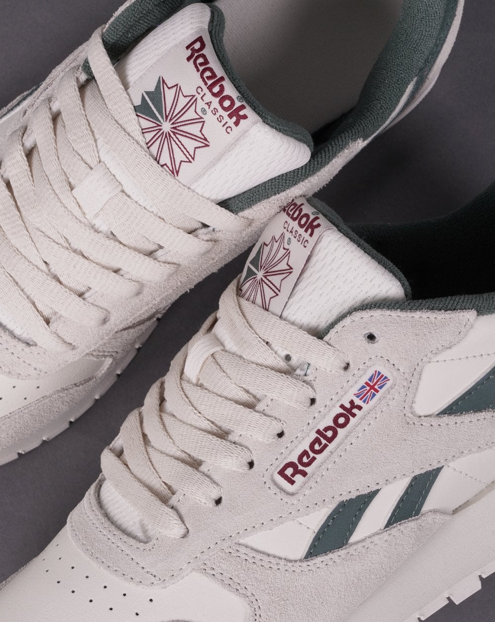 Reebok Classic Leather Trainers Chalk White/Dark Green - Image 3