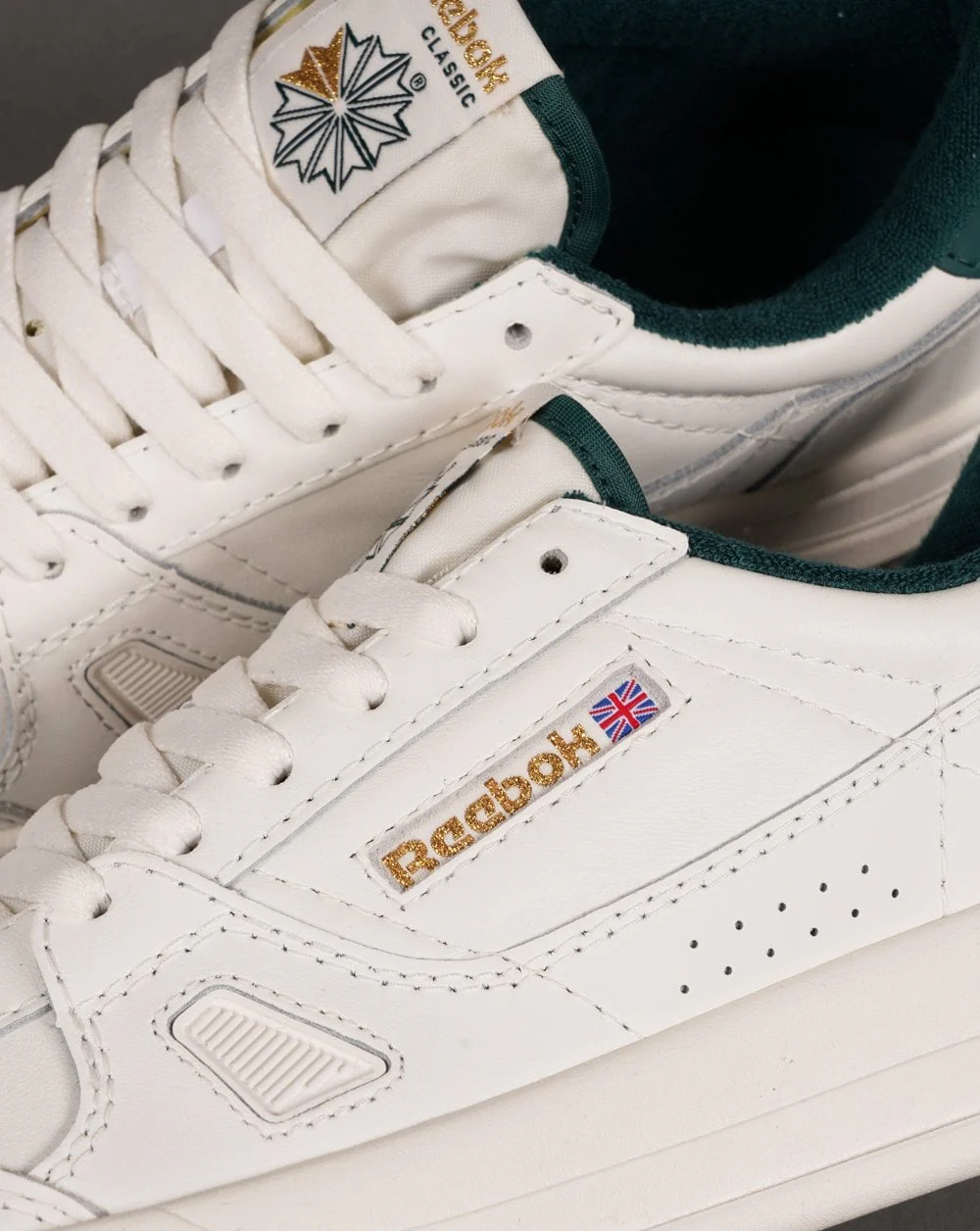 Reebok LT Court Trainers Chalk/Green - Image 3