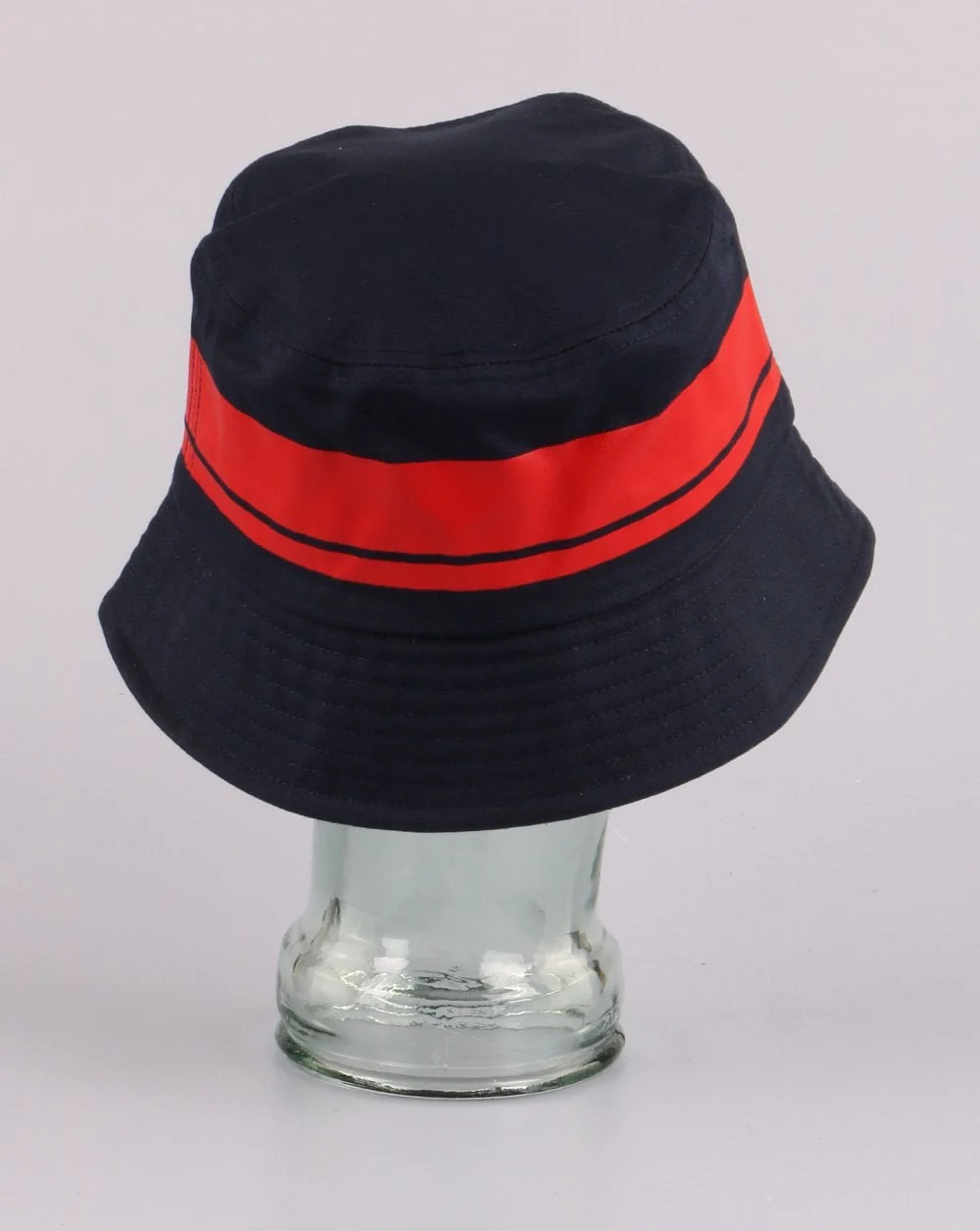 Sergio Tacchini Masters Bucket Hat Navy/red - Image 4