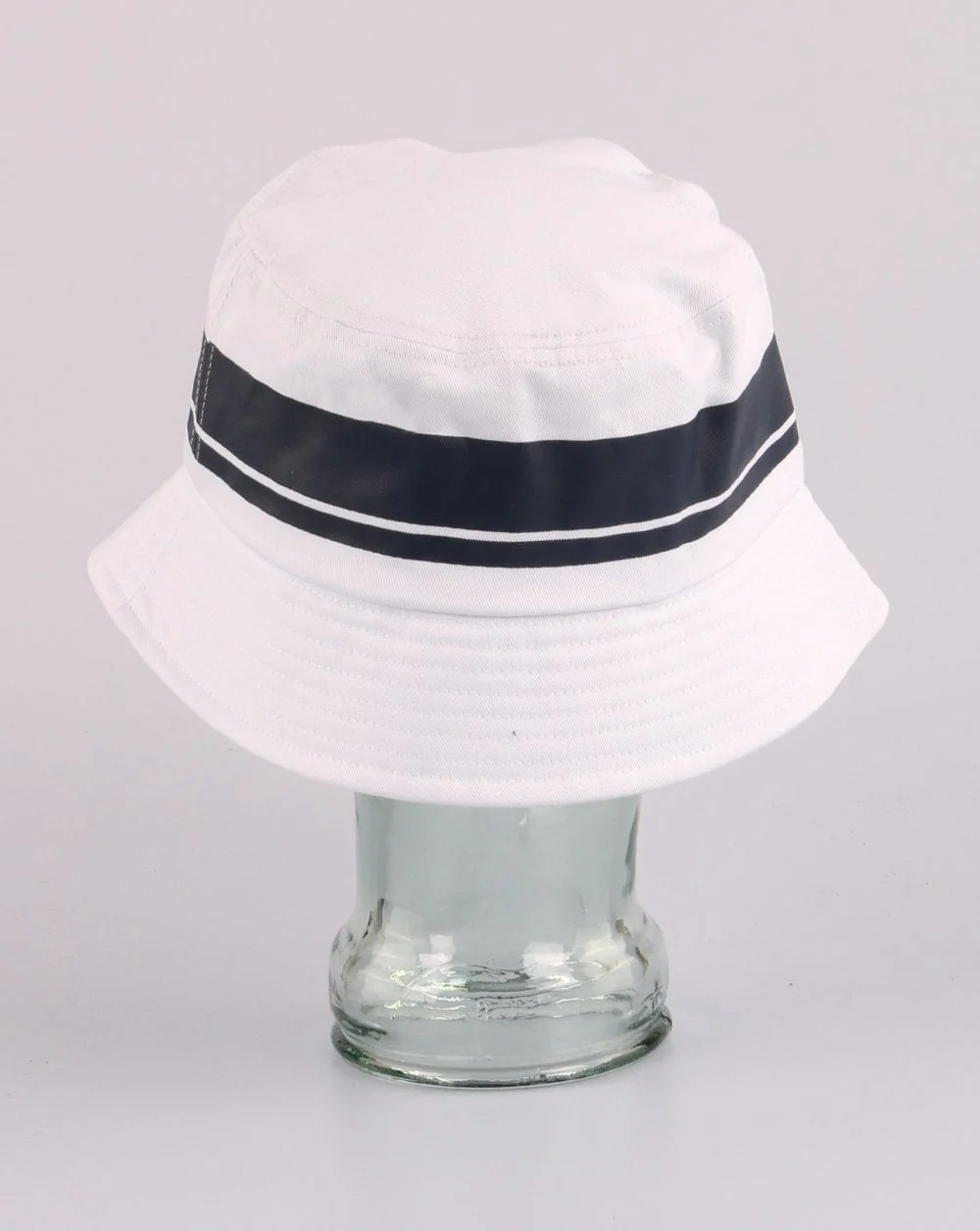 Sergio Tacchini Masters Bucket Hat White/navy - Image 4