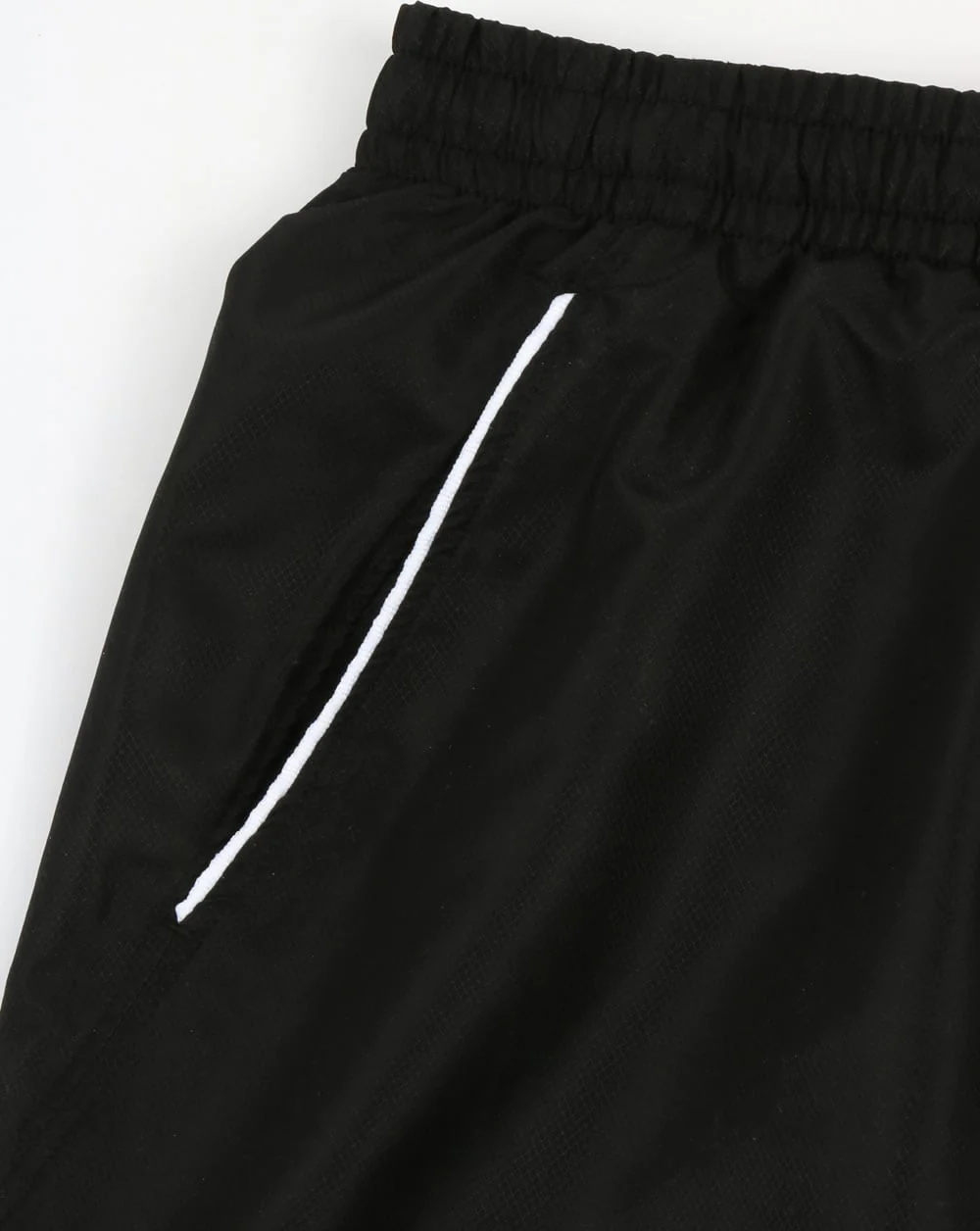 Sergio Tacchini Rob Shorts Black/White - Image 3