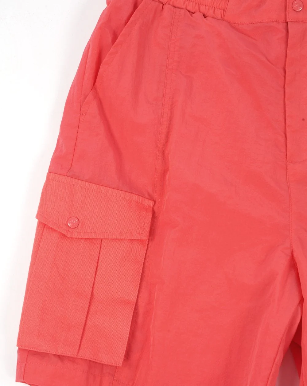 Sergio Tacchini Santino Cargo Shorts Deep Coral - Image 4