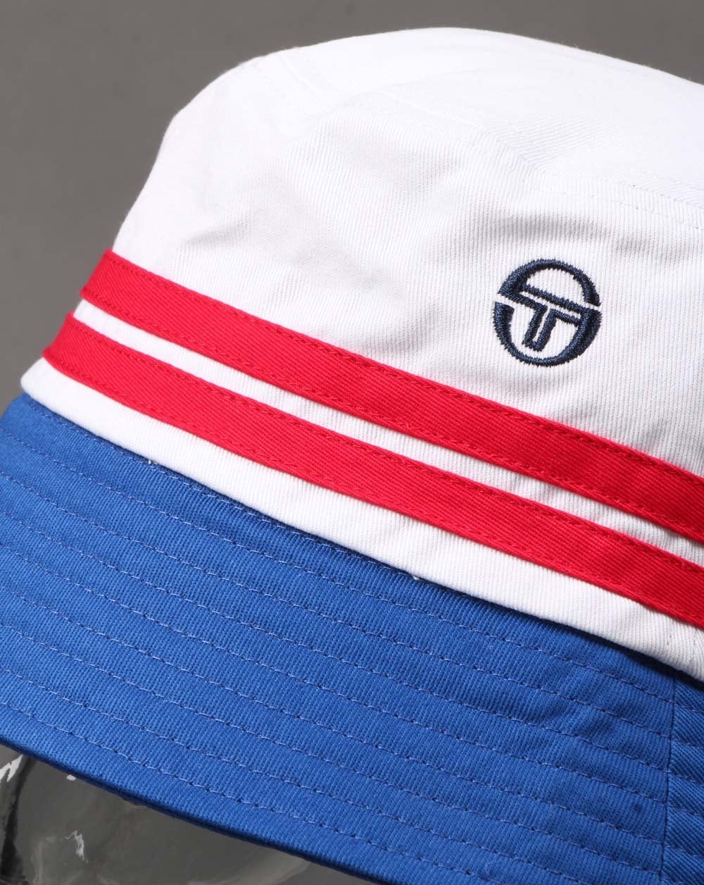 Sergio Tacchini Stonewoods Bucket Hat White/Royal Blue - Image 2