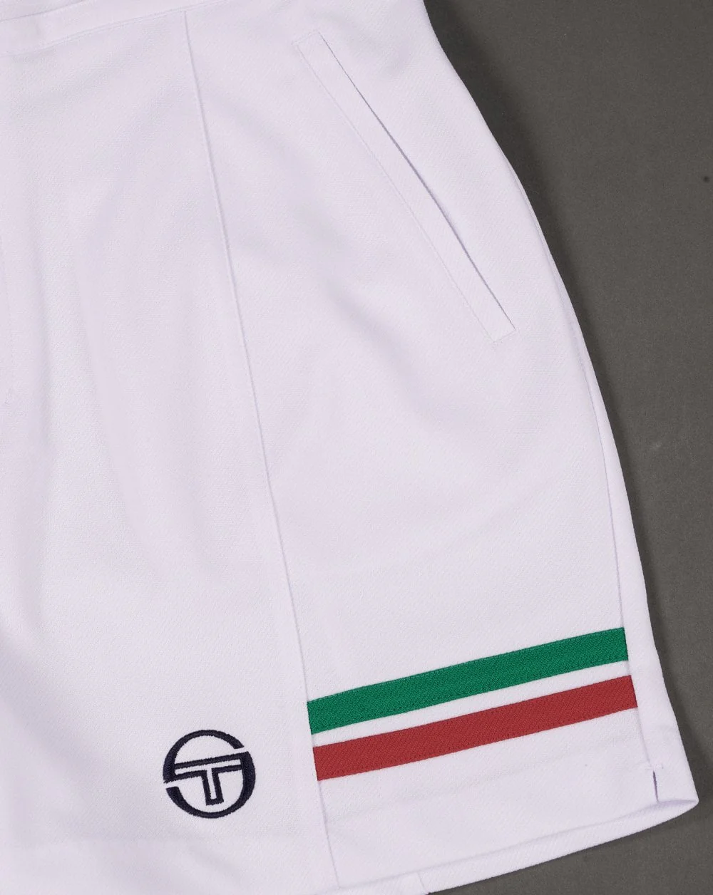 Sergio Tacchini Supermac Tennis Shorts White/Italia - Image 3