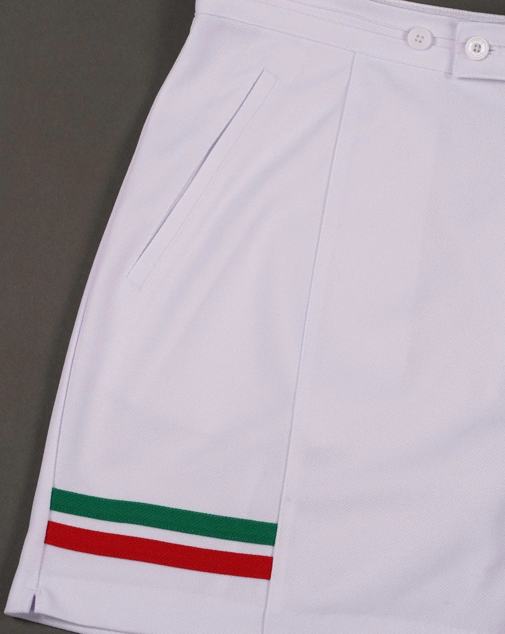 Sergio Tacchini Supermac Tennis Shorts White/Italia - Image 4