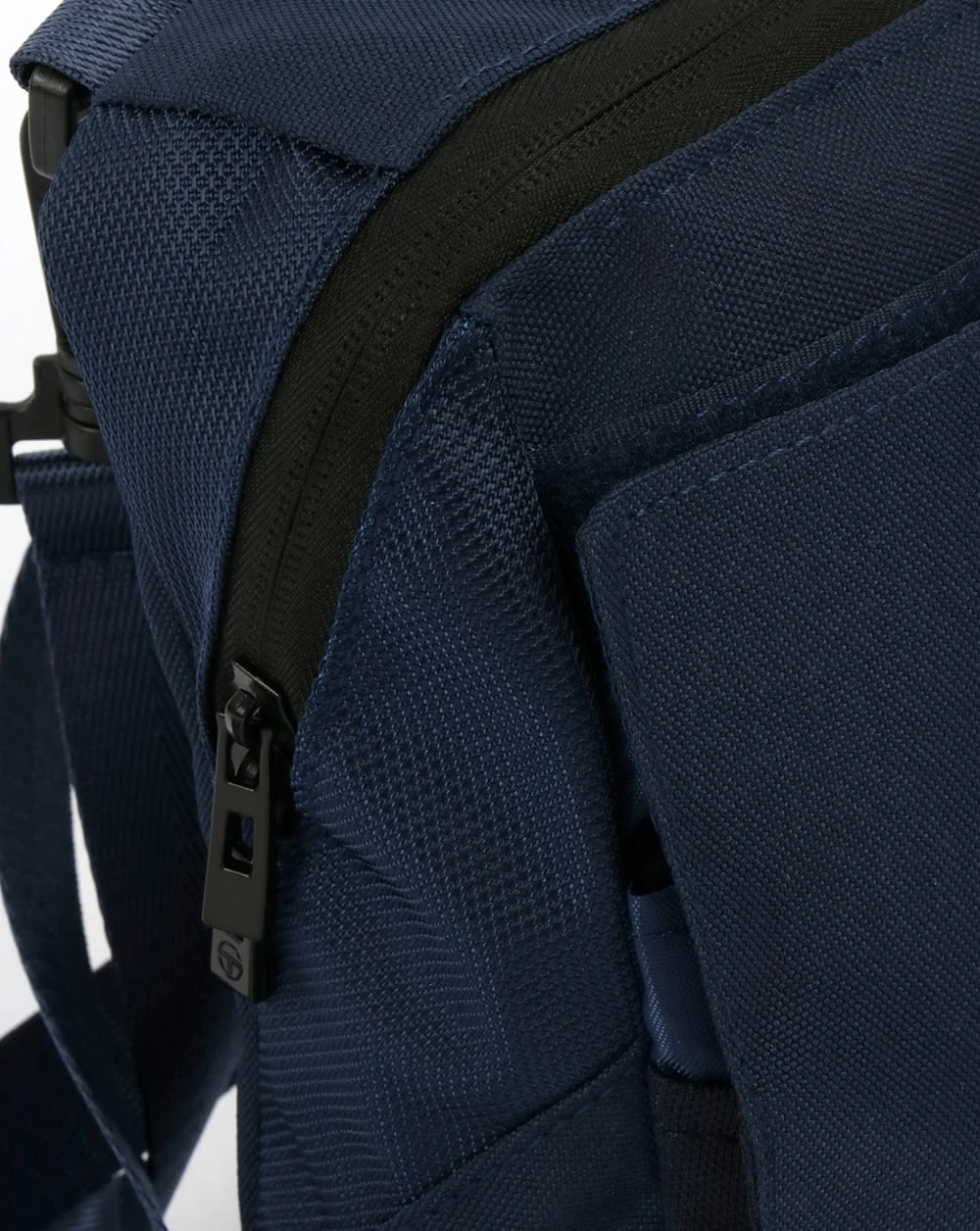 Sergio Tacchini Valy Shoulder Bag Navy/White - Image 2