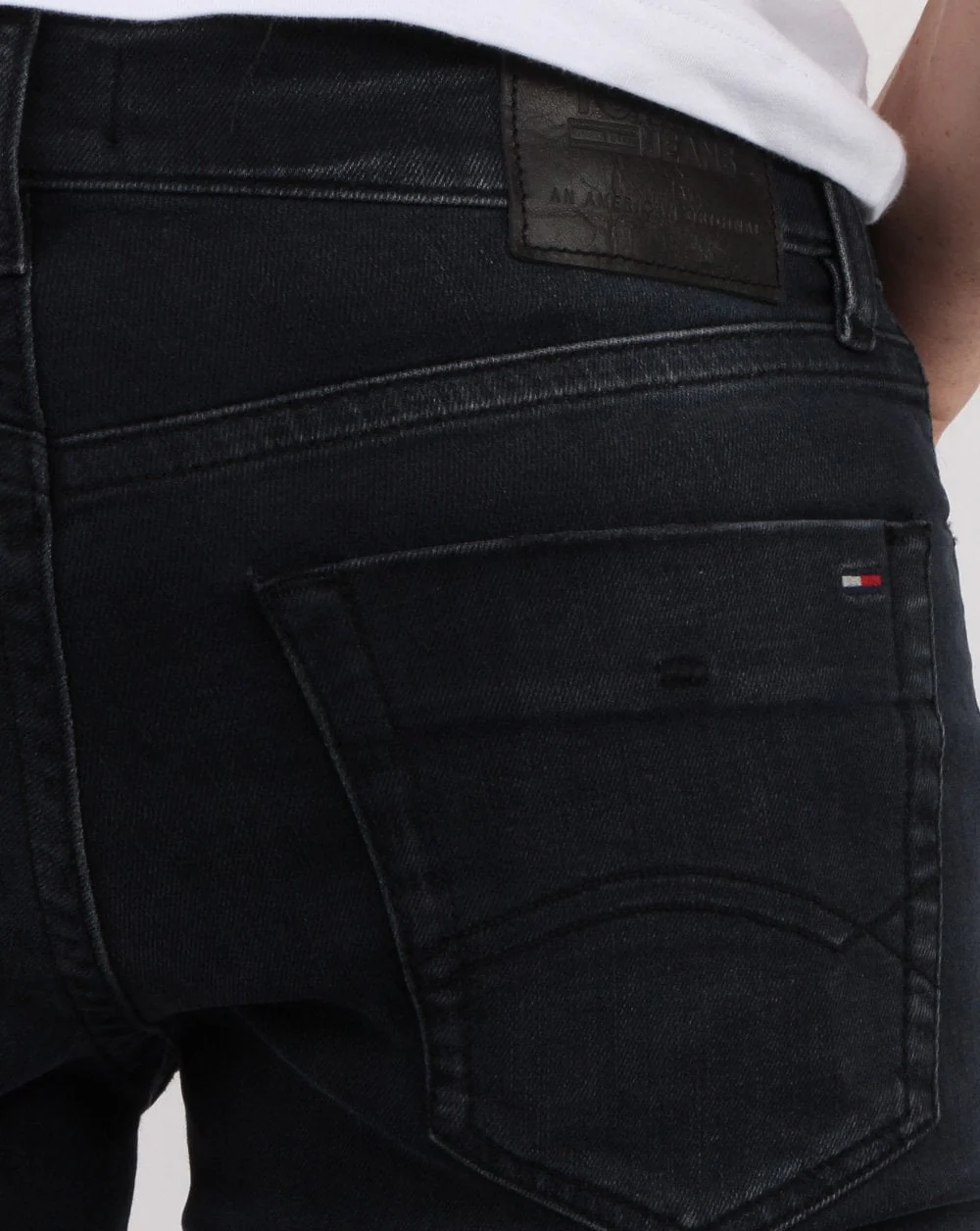 Tommy Hilfiger Slim Scanton Jeans Dynamic Black - Image 4