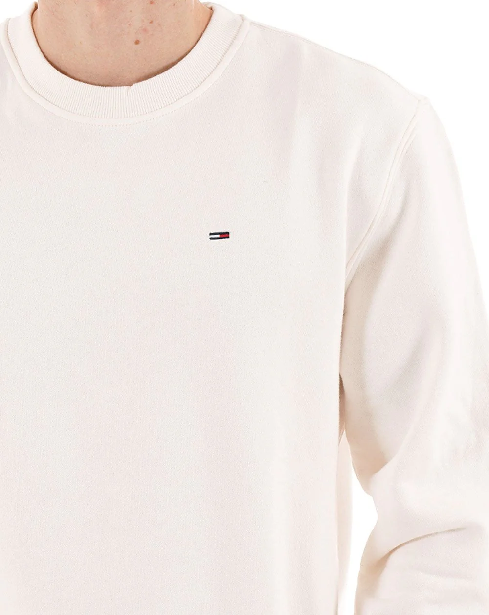 Tommy Jeans Flag Crew Sweatshirt Ancient White - Image 2
