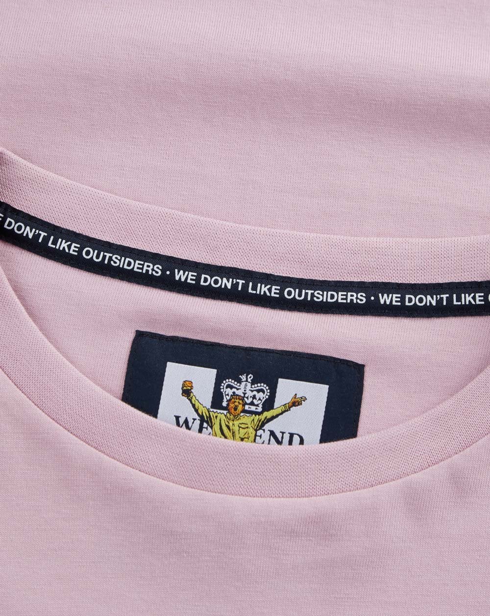 Weekend Offender Leo Gregory T Shirt Lilac - Image 3