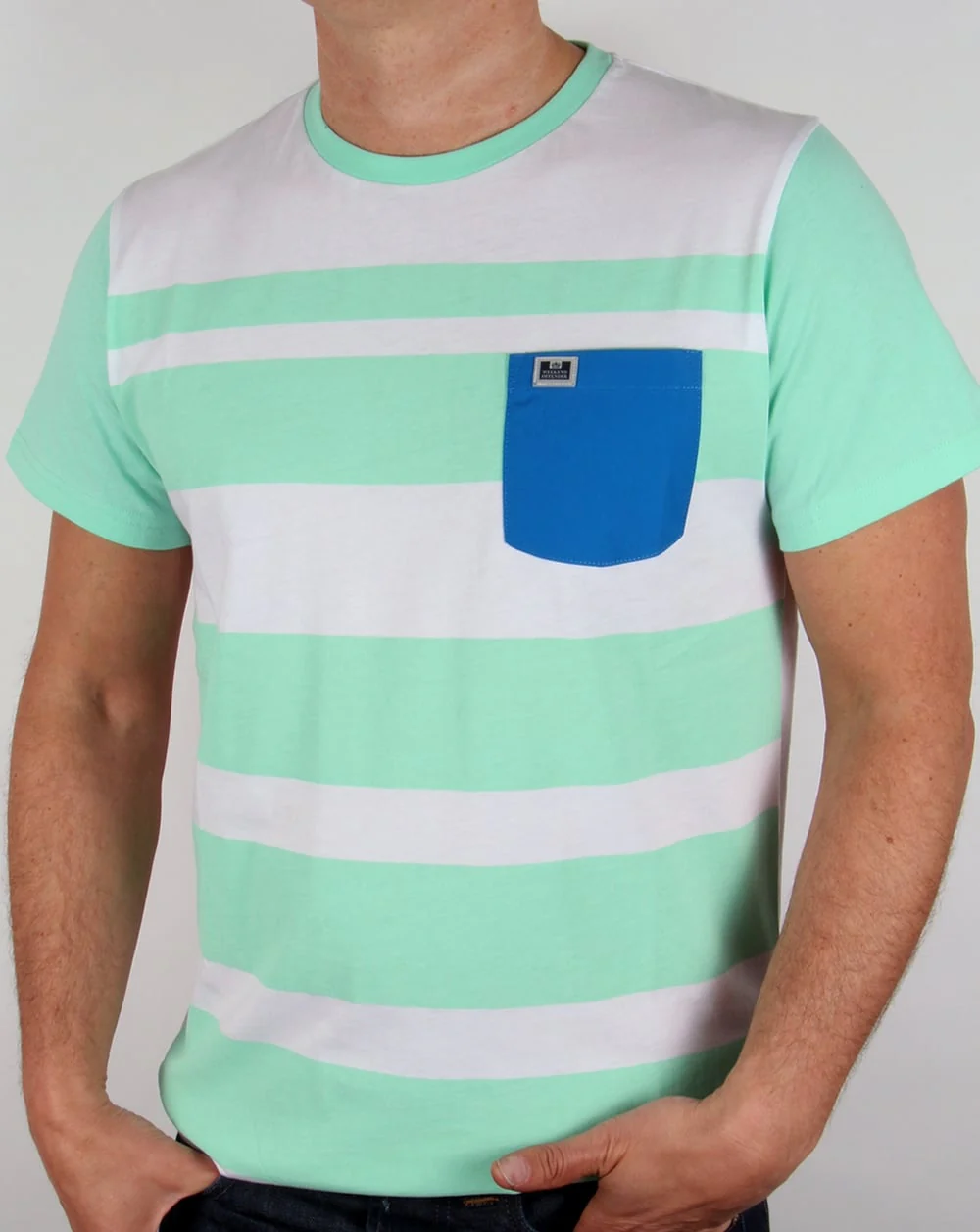 Weekend Offender Quintessence T-shirt Teatree/White