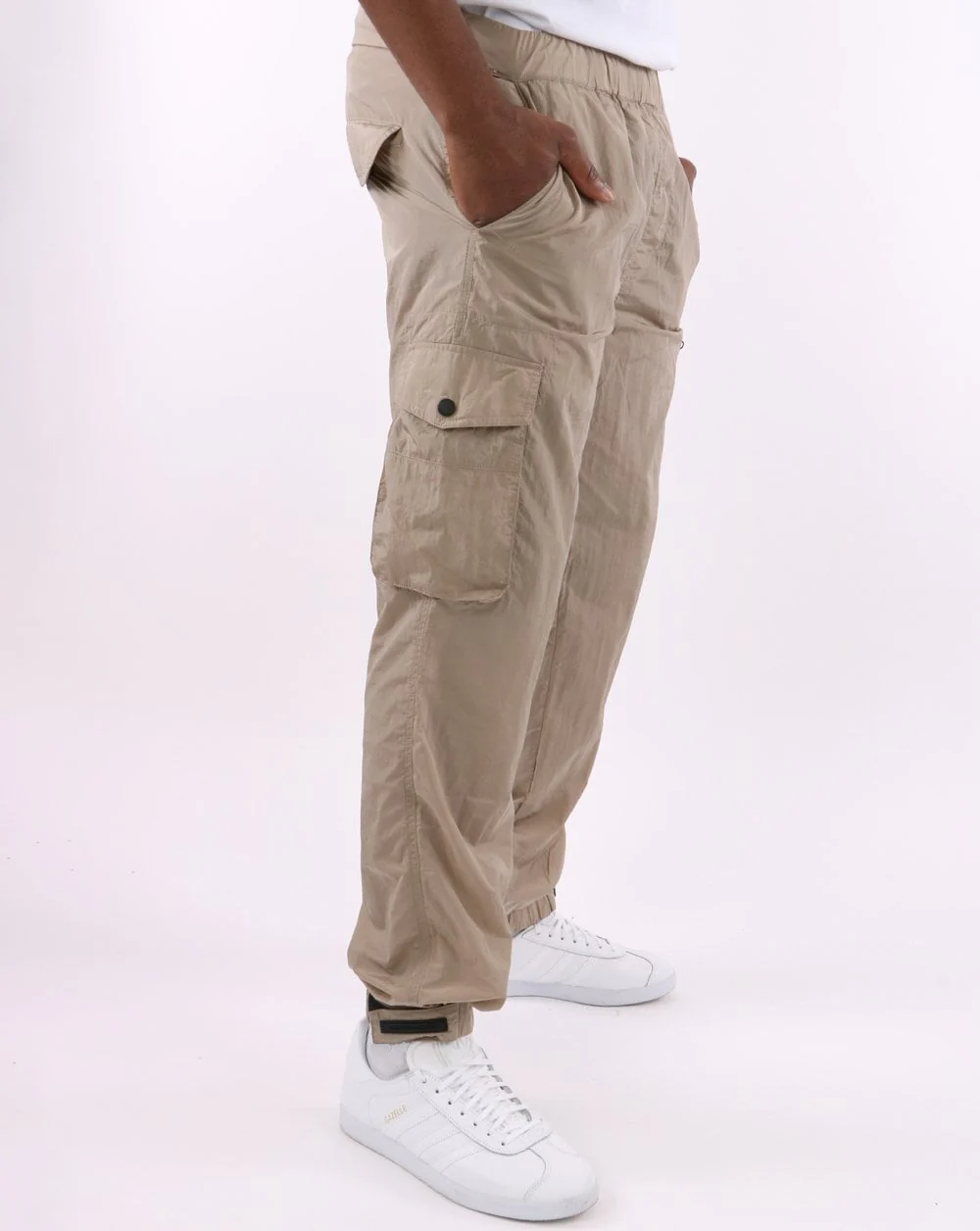 Weekend Offender Salvador Cargo Pants Beige - Image 4